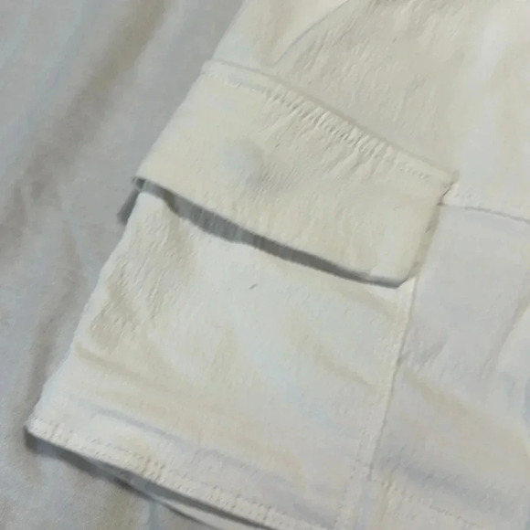 Athleta Trekkie Skort Skirt Womens Size 2 White Cargo Pockets Stretch - Picture 4 of 8